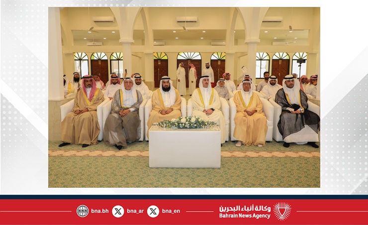 وزير العدل والشؤون الإسلامية والأوقاف يفتتح جامع حصة البكر في المحرق